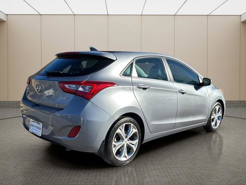 Used 2014 Hyundai Elantra GT w/ Option Group 03 image 5