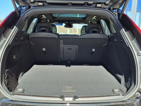 New 2026 Volvo XC60 T8 Ultra w/ Climate Package image 24