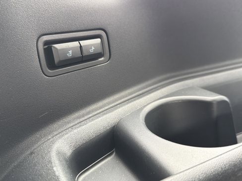 Used 2025 Ford Expedition Max Active image 31