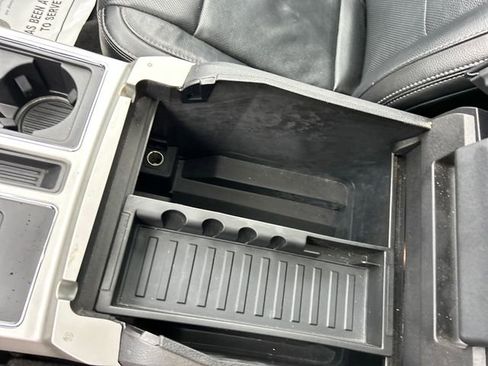 Used 2017 Ford F150 Lariat w/ Equipment Group 502A Luxury image 20