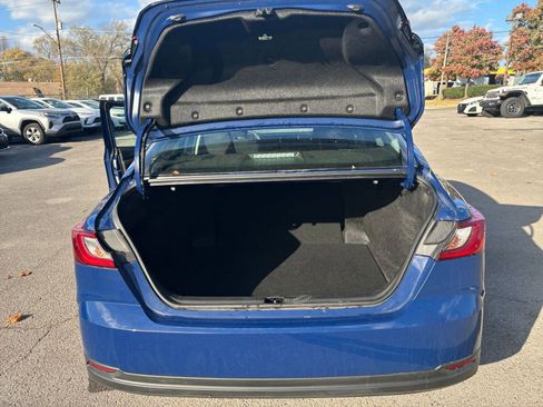 Used 2025 Toyota Camry LE image 30