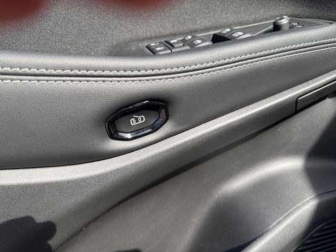 New 2026 Jeep Cherokee Laredo AWD/4WD image 18
