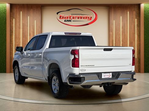 Used 2023 Chevrolet Silverado 1500 LT RWD image 5
