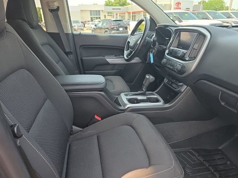 Used 2020 Chevrolet Colorado LT RWD image 9