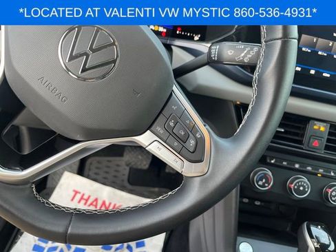 Certified 2022 Volkswagen Taos SE image 37