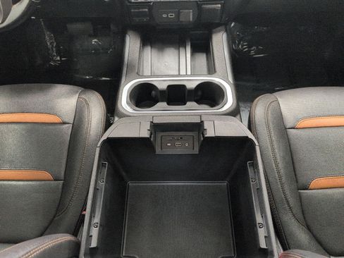 Used 2022 GMC Sierra 1500 AT4 w/ AT4 Premium Package AWD/4WD image 19