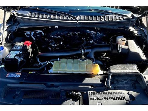 Used 2021 Ford Expedition Limited image 31