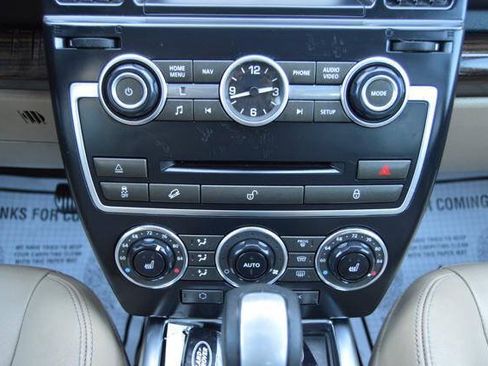 Used 2013 Land Rover LR2 HSE AWD/4WD image 23