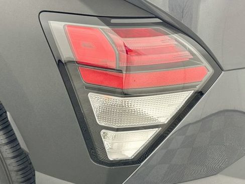 Used 2024 Hyundai Kona SEL FWD image 24