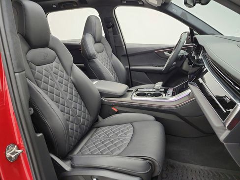 Used 2025 Audi SQ7 Prestige AWD/4WD image 19