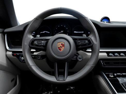 Used 2020 Porsche 911 Carrera S RWD image 30