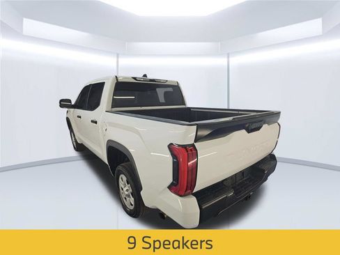 Used 2022 Toyota Tundra SR5 w/ Convenience Package RWD image 4