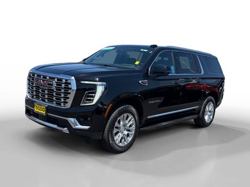 Used 2025 GMC Yukon XL Denali AWD/4WD image 1