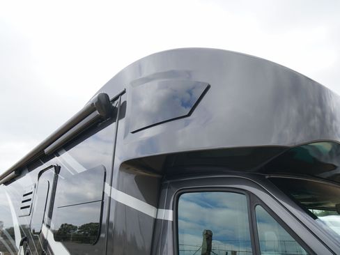 Used 2020 Mercedes-Benz Sprinter 3500 image 16