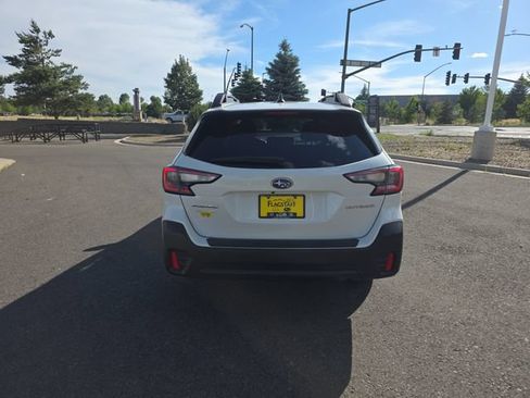 Used 2021 Subaru Outback Premium w/ Popular Package #1 AWD/4WD image 4