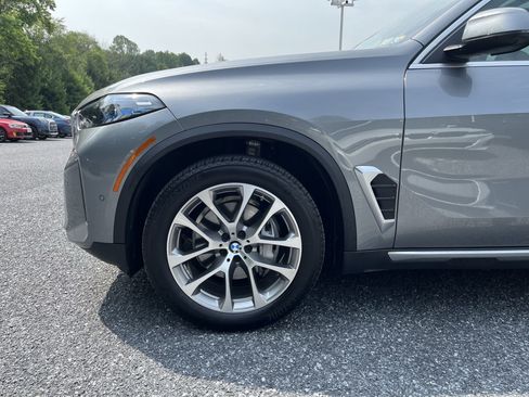 Certified 2024 BMW X5 xDrive40i image 5