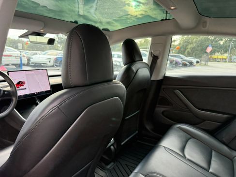 Used 2019 Tesla Model 3 Long Range image 24