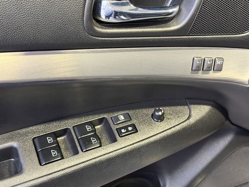 Used 2013 INFINITI G37 x w/ Premium Pkg image 15