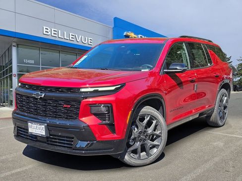 New 2026 Chevrolet Traverse RS image 1