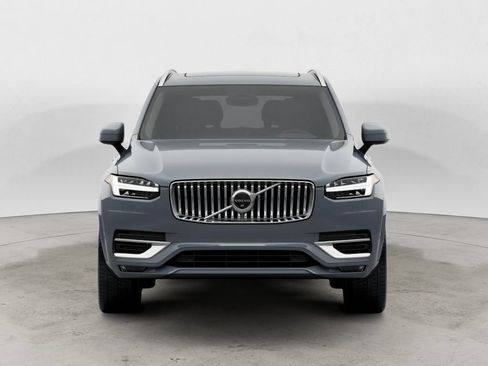 Used 2023 Volvo XC90 B6 Plus w/ Protection Package AWD/4WD image 2