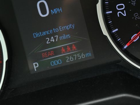 Used 2019 Toyota RAV4 XLE FWD image 35