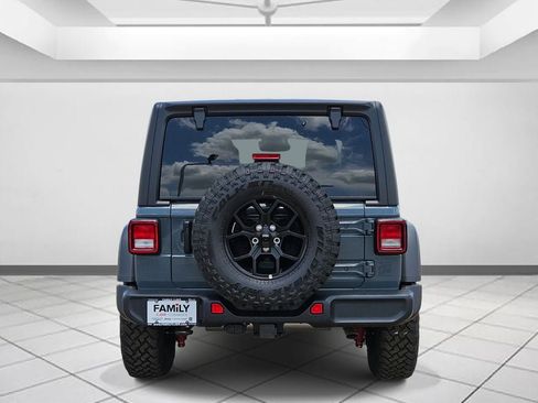 Used 2026 Jeep Wrangler Unlimited Sport AWD/4WD image 4