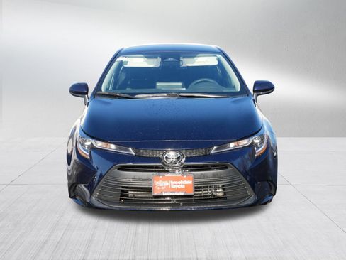 Certified 2024 Toyota Corolla LE image 2