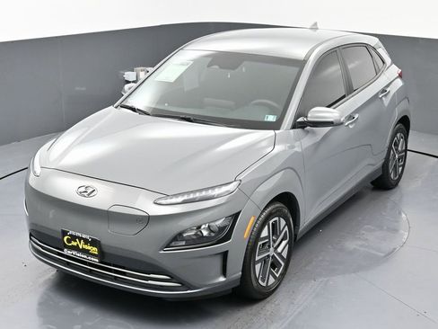 Used 2023 Hyundai Kona SE w/ Cargo Package image 43