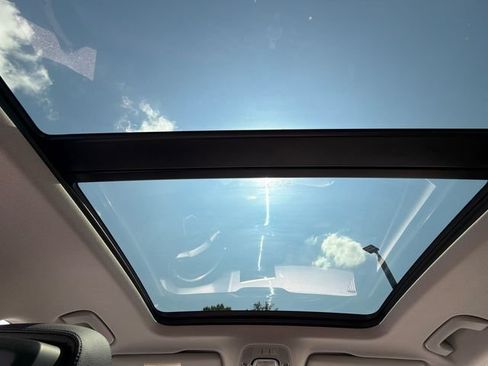 Used 2018 Audi Q5 2.0T Premium Plus AWD/4WD image 23