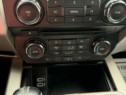 Used 2018 Ford F150 Lariat AWD/4WD image 18