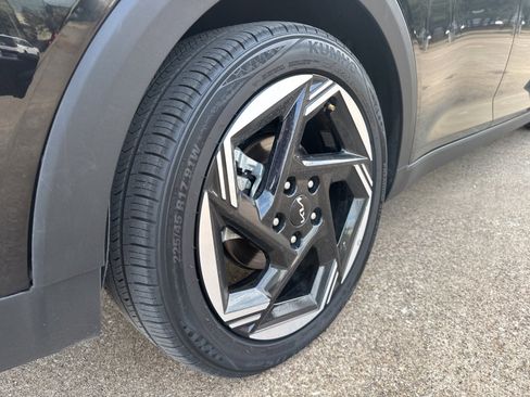 Used 2025 Kia K4 EX image 13