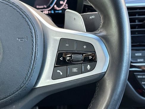 Used 2023 BMW 530e w/ M Sport Package image 28