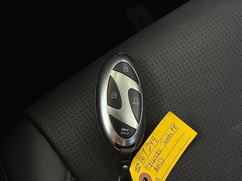 Used 2026 Hyundai Santa Fe Limited AWD/4WD image 34