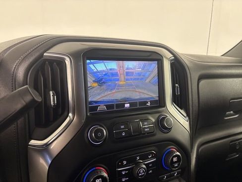 Used 2020 Chevrolet Silverado 1500 LT Trail Boss image 17