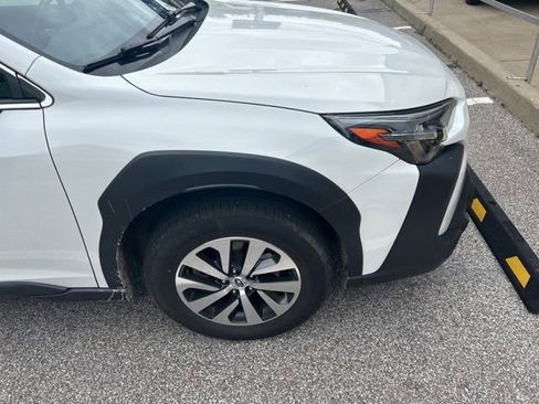 Certified 2024 Subaru Outback Premium AWD/4WD image 2