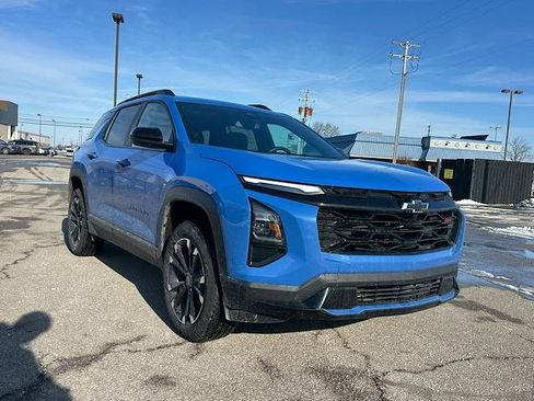 Used 2025 Chevrolet Equinox RS image 11