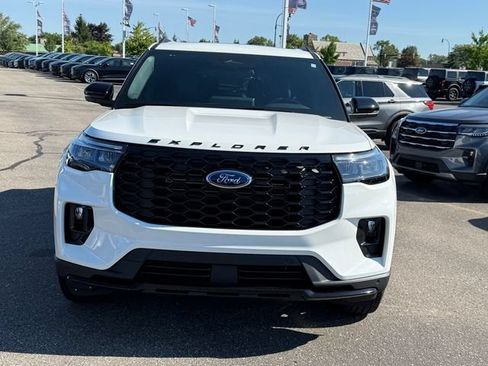 New 2026 Ford Explorer ST-Line AWD/4WD image 2