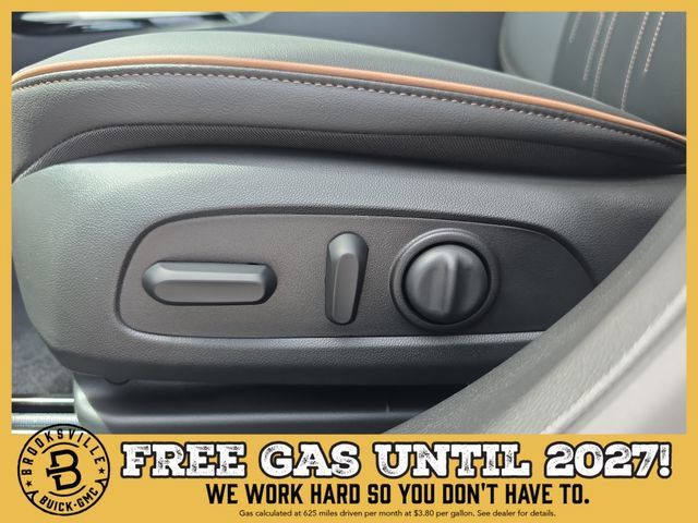 New 2026 Buick Envista Avenir FWD image 18