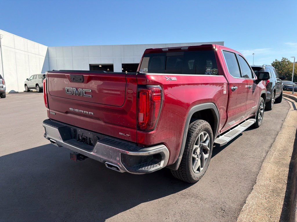 Used 2023 GMC Sierra 1500 SLT w/ SLT Premium Plus Package AWD/4WD image 3