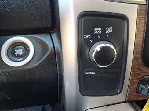 Used 2018 RAM 2500 Laramie w/ Snow Chief Group image 28