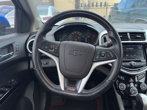 Used 2020 Chevrolet Sonic LT w/ Convenience Package image 28