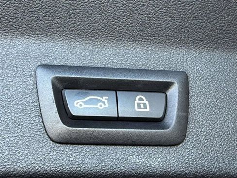 Used 2021 BMW X3 xDrive30i w/ Convenience Package image 18