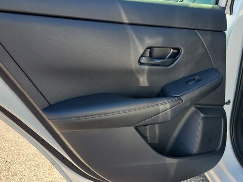 Certified 2025 Nissan Sentra S image 10