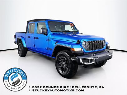 Used 2024 Jeep Gladiator Sport
