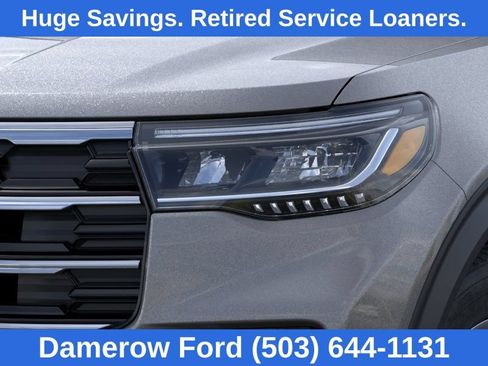 Used 2026 Ford Explorer Active w/ Active Comfort Package AWD/4WD image 18