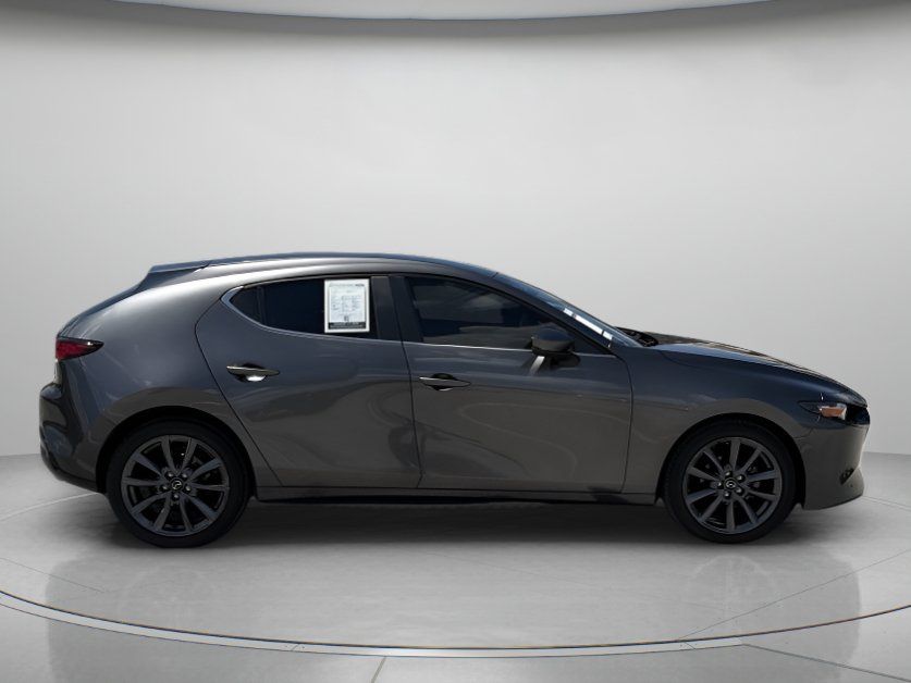 Used 2023 MAZDA MAZDA3 s FWD image 2