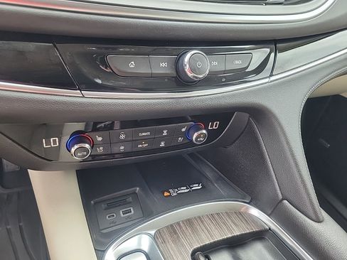 Used 2023 Buick Enclave Avenir w/ Trailering Package, 5000 lbs. FWD image 22