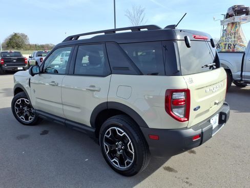 Certified 2025 Ford Bronco Sport Outer Banks w/ Outer Banks Tech Package+ image 5
