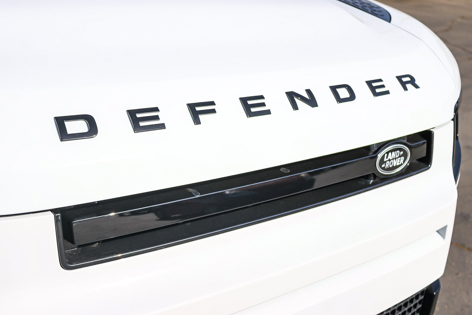 New 2026 Land Rover Defender 110 X-Dynamic SE AWD/4WD image 15