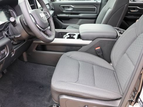 New 2026 RAM 1500 Big Horn AWD/4WD image 4